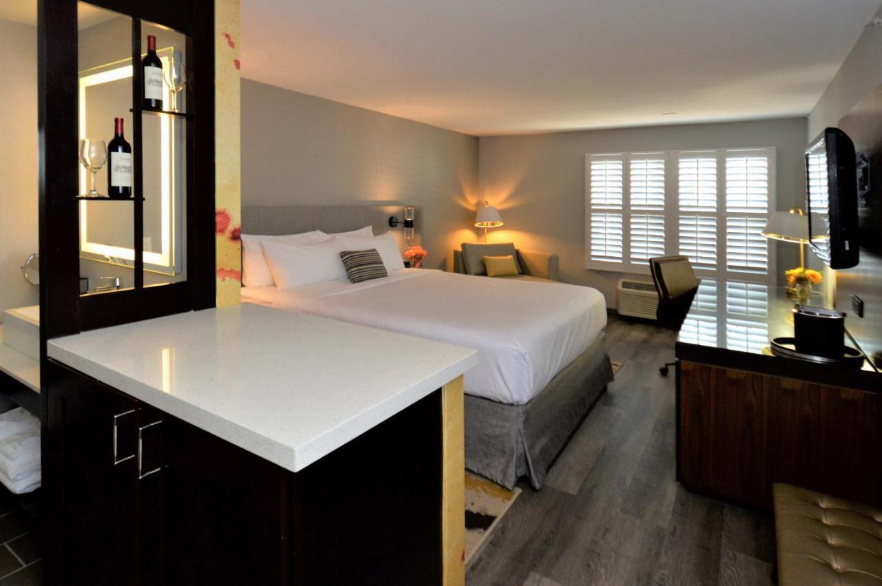 Hotel Indigo Napa Valley By Ihg Bagian luar foto