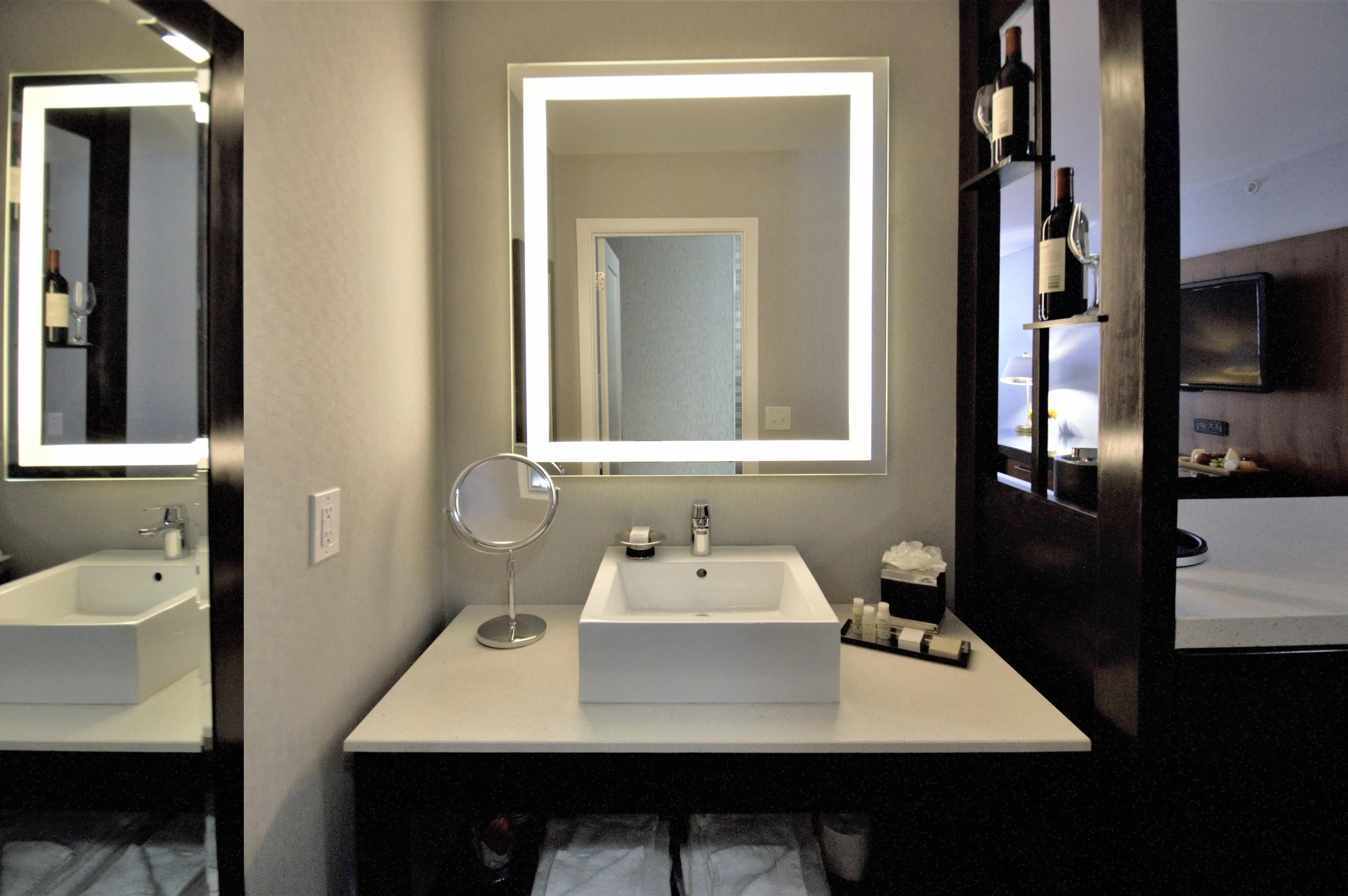 Hotel Indigo Napa Valley By Ihg Bagian luar foto