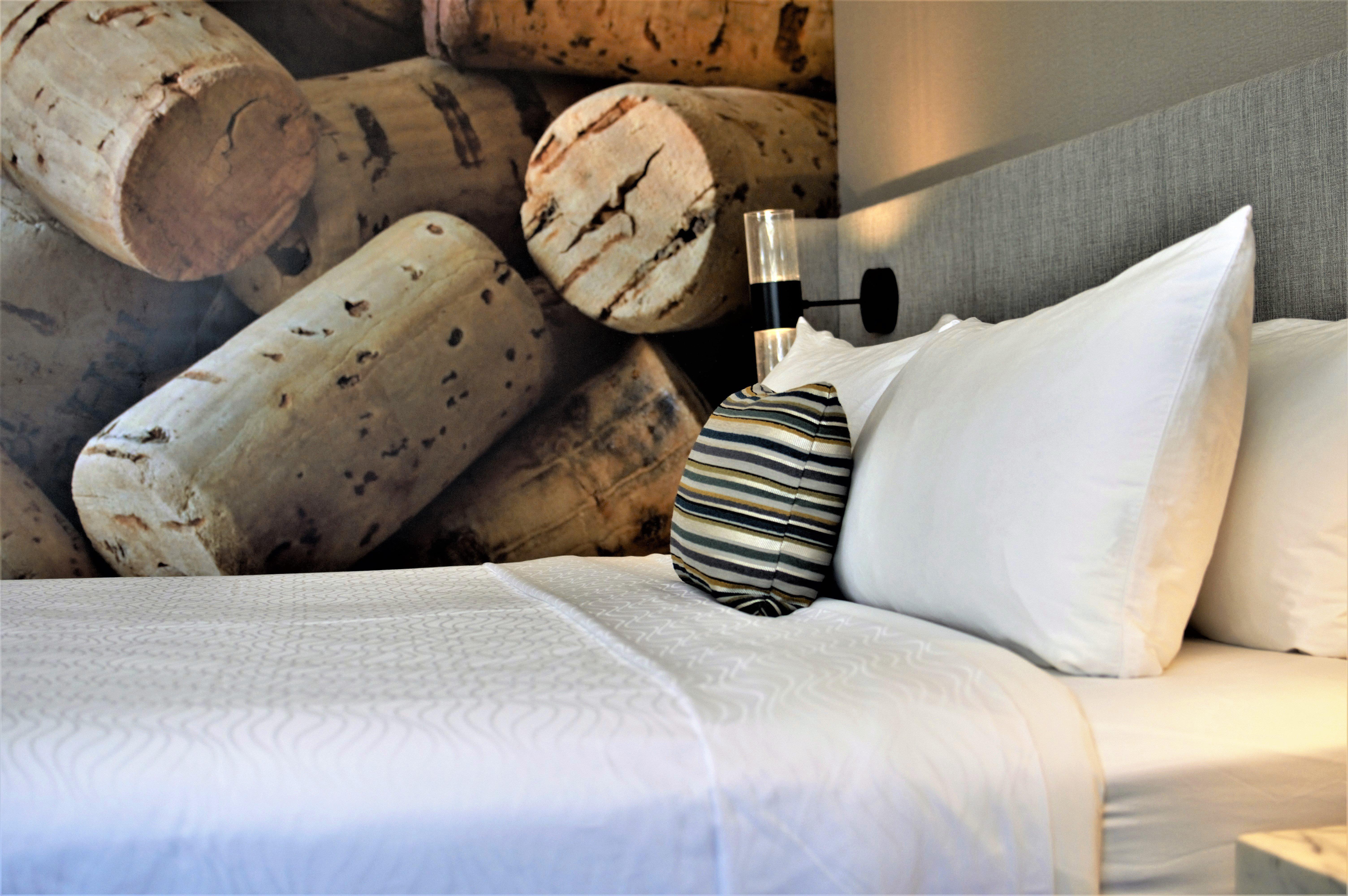 Hotel Indigo Napa Valley By Ihg Bagian luar foto